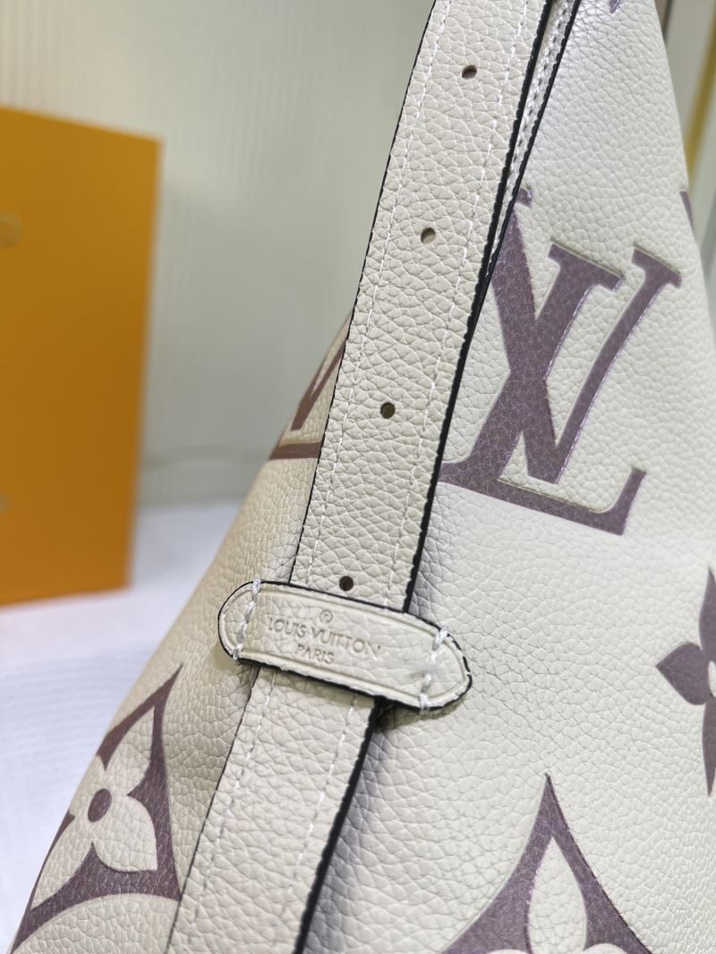 LV Hobo Bags